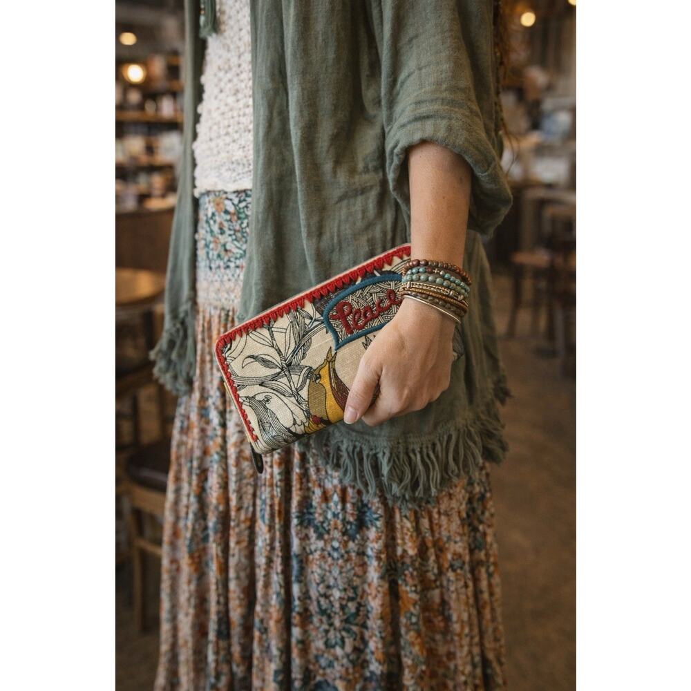 “Sakroots Artist Circle Peace Zip Around Wallet Boho Birds Floral” - Picture 4 of 4
